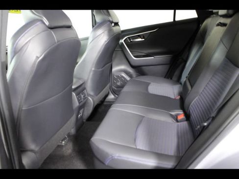 Used 2023 Toyota RAV4 XSE AWD/4WD image 13
