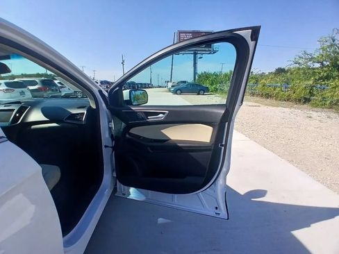 Used 2020 Ford Edge SEL AWD/4WD image 21