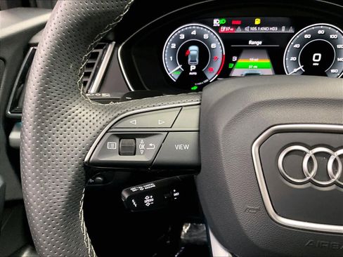 Certified 2023 Audi Q5 e Prestige w/ Prestige Package image 19