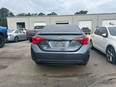 Used 2019 Toyota Corolla SE FWD image 4
