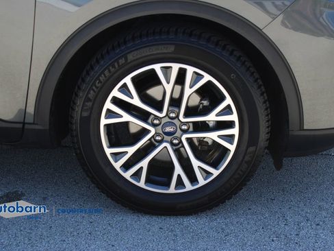 Used 2020 Ford Escape SEL FWD image 31