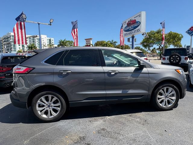 Used 2022 Ford Edge Titanium AWD/4WD image 5