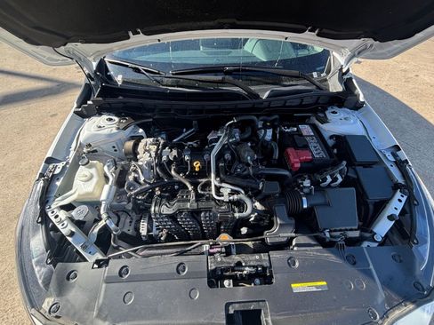 Used 2025 Nissan Altima 2.5 SV image 31