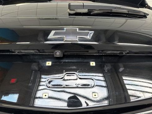 Used 2022 Chevrolet Equinox RS w/ RS Leather Package AWD/4WD image 18