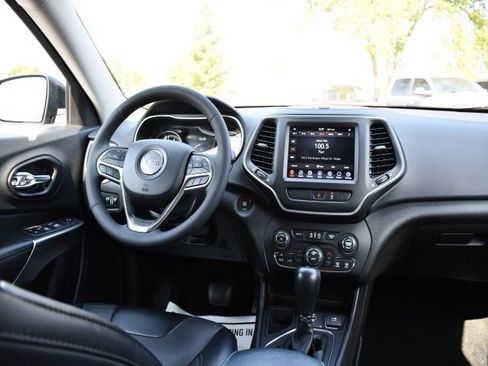 Used 2022 Jeep Cherokee Latitude Lux image 22