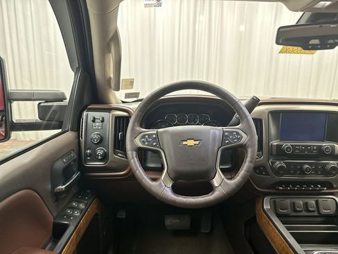 Used 2015 Chevrolet Silverado 2500 High Country w/ Duramax Plus Package image 15