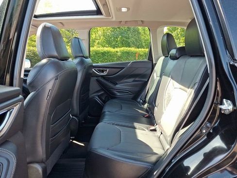 Used 2023 Subaru Forester Touring w/ Popular Package #2 AWD/4WD image 10