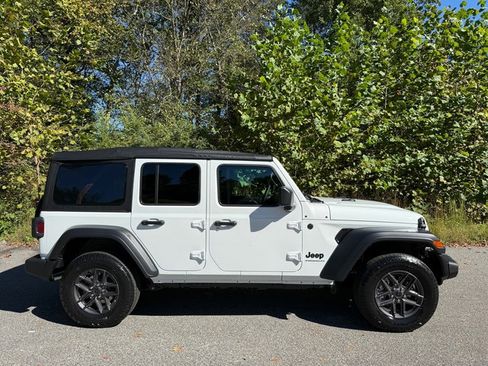 New 2025 Jeep Wrangler Unlimited Sport image 6