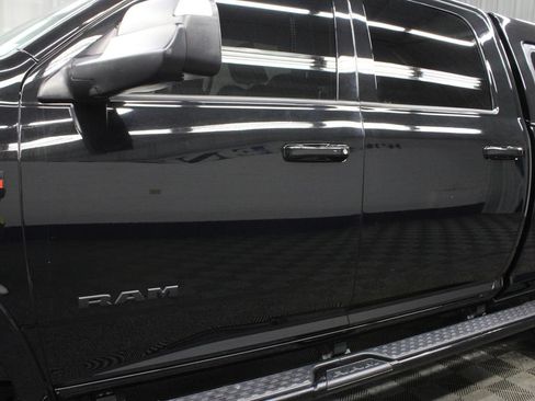 Used 2022 RAM 2500 Laramie AWD/4WD image 43