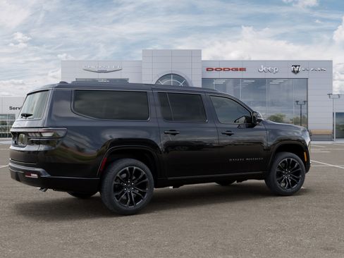 New 2026 Jeep Grand Wagoneer L Summit AWD/4WD image 33