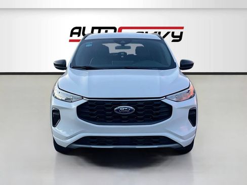 Used 2024 Ford Escape ST-Line w/ Tech Pack #1 FWD image 2