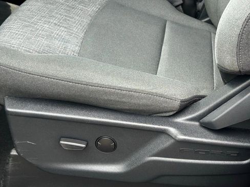 Used 2023 Ford F150 XLT w/ Trailer Tow Package image 15