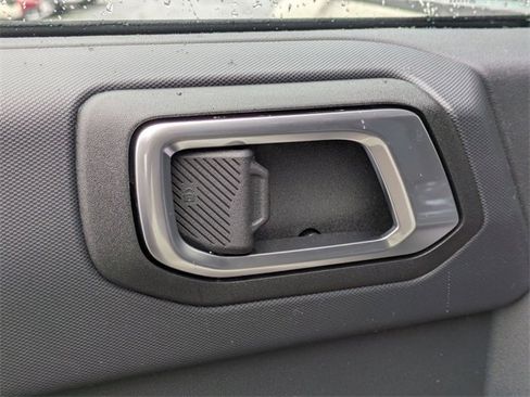 New 2025 Ford Bronco 4-Door image 26