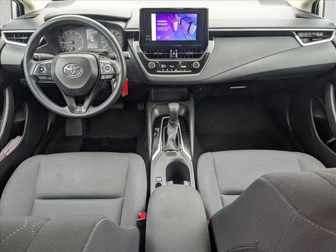 Used 2023 Toyota Corolla LE image 17