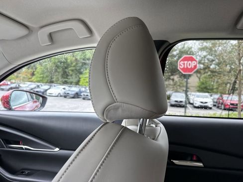 Certified 2023 MAZDA CX-30 AWD 2.5 S w/ Preferred Package image 16