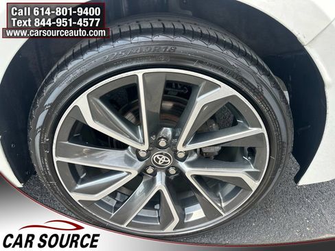 Used 2021 Toyota Corolla SE FWD image 18