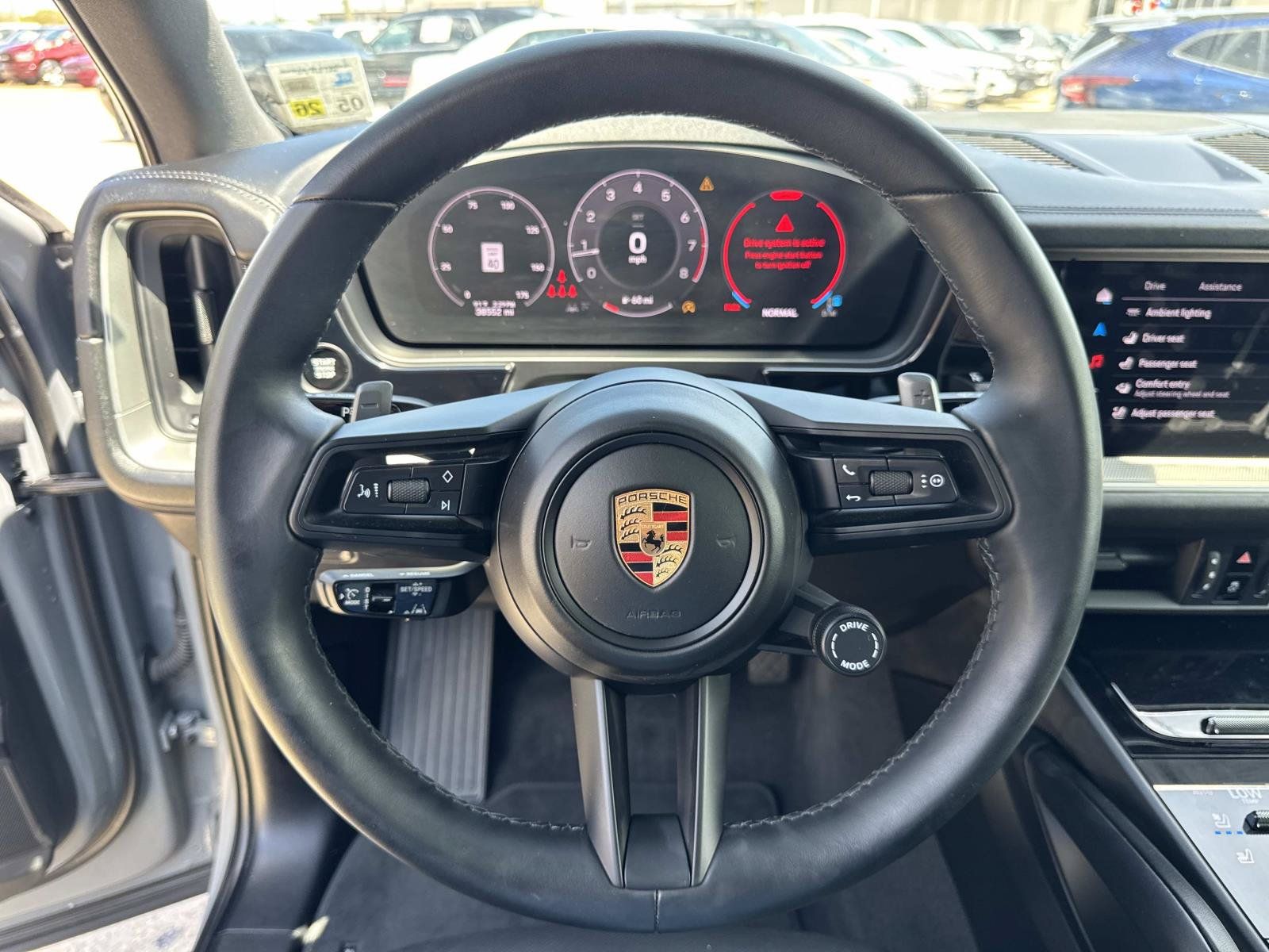 Used 2024 Porsche Cayenne AWD/4WD image 22