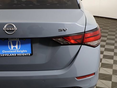 Used 2024 Nissan Sentra SV w/ SV Premium Package FWD image 17
