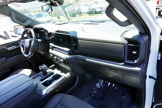 Used 2024 Chevrolet Silverado 1500 RST w/ All Star Edition Plus RWD image 17