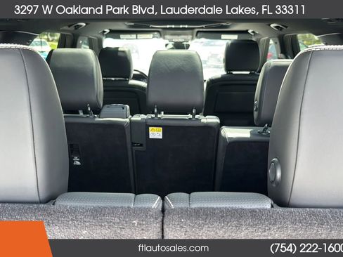 Used 2020 Land Rover Discovery HSE AWD/4WD image 65