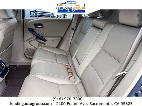 Used 2017 Acura RDX AWD w/ Advance Package image 17