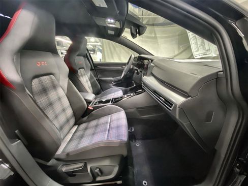 Used 2023 Volkswagen GTI SE image 30