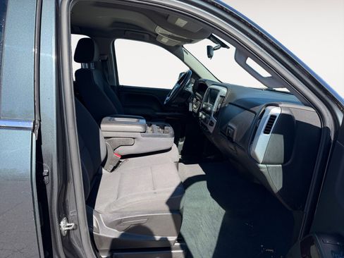 Used 2019 GMC Sierra 1500 SLE w/ SLE Value Package image 15