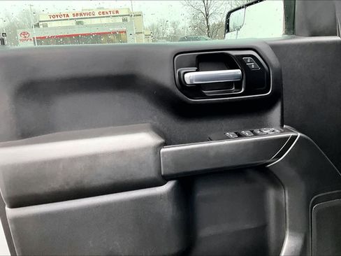 Used 2021 Chevrolet Silverado 1500 Custom image 20