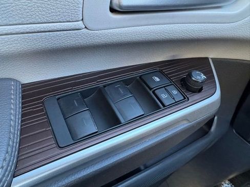 Certified 2024 Toyota Sienna XLE image 34