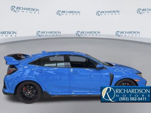 Used 2021 Honda Civic Type R image 3