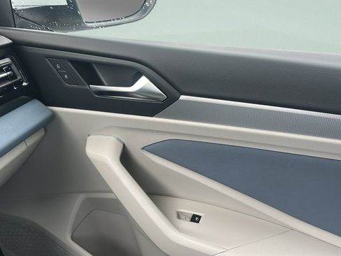 New 2026 Volkswagen Jetta SE image 23