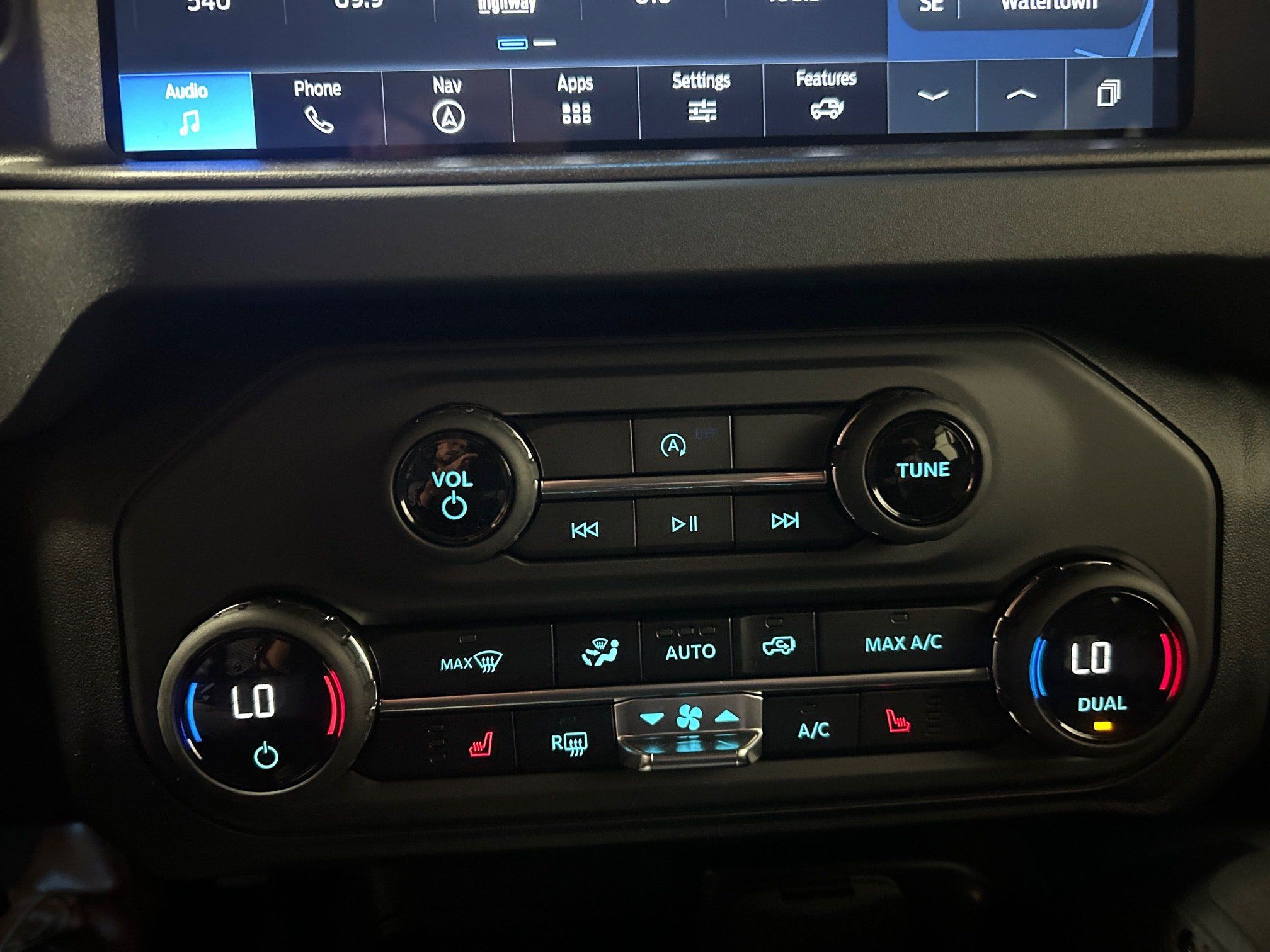 Used 2025 Ford Bronco Big Bend w/ Black Diamond Package AWD/4WD image 23