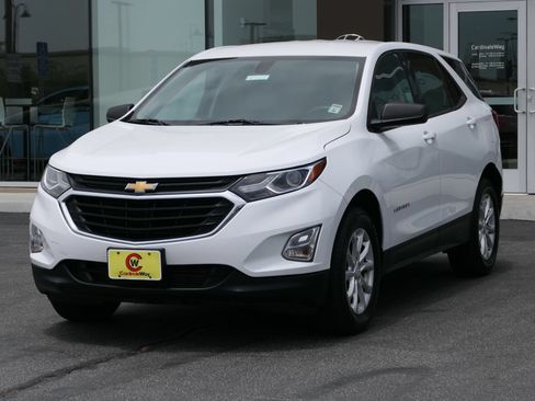 Used 2019 Chevrolet Equinox LS AWD/4WD image 7