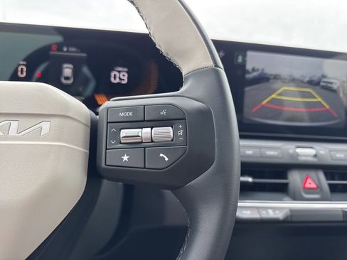 New 2026 Kia K4 GT-Line Turbo FWD image 18