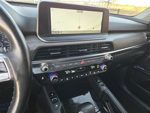 Used 2021 Kia Telluride SX w/ Nightfall Edition Package image 17