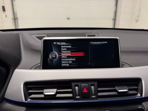 Used 2017 BMW X1 xDrive28i AWD/4WD image 16