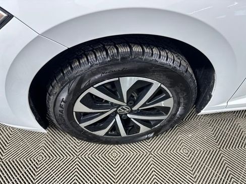 Used 2024 Volkswagen Jetta S image 10