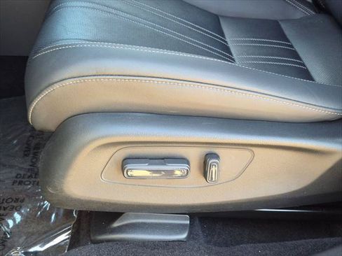 Used 2024 Honda HR-V EX-L image 22