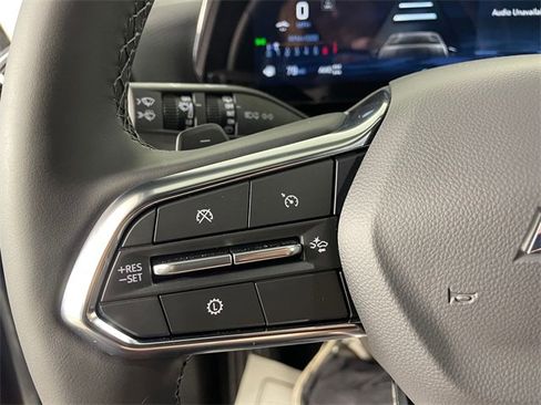 New 2026 Chevrolet Equinox LT w/ Convenience Package II image 8