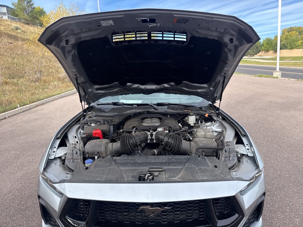 Used 2024 Ford Mustang GT Premium RWD image 10
