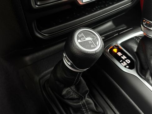 New 2025 Jeep Gladiator Sport image 34