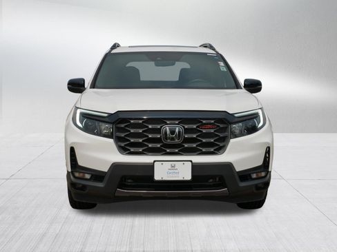 Certified 2023 Honda Passport TrailSport image 2