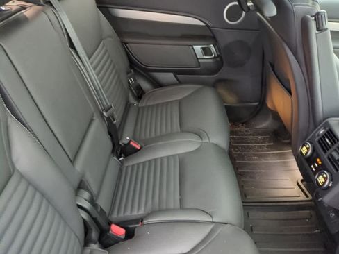 New 2026 Land Rover Discovery Limited Edition image 21