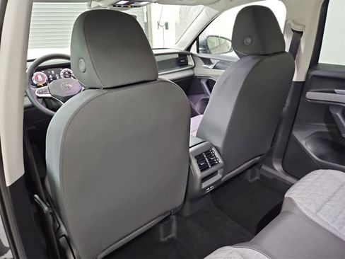 New 2026 Volkswagen Tiguan S image 18