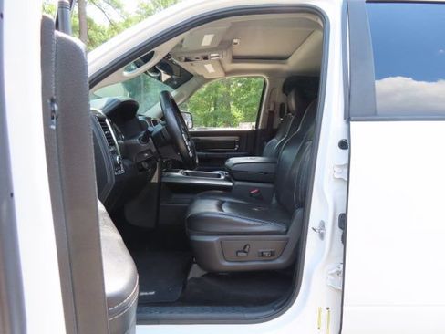 Used 2015 RAM 1500 Sport w/ Convenience Group AWD/4WD image 17