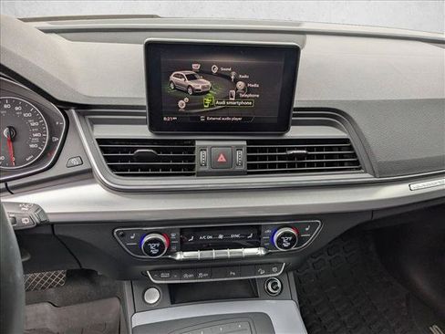 Used 2018 Audi Q5 2.0T Premium Plus AWD/4WD image 12
