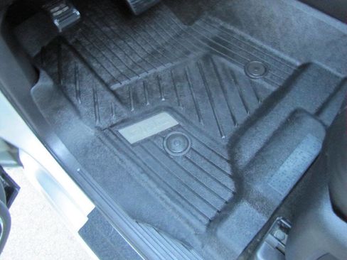 Used 2016 GMC Sierra 1500 SLT w/ SLT Preferred Package image 23