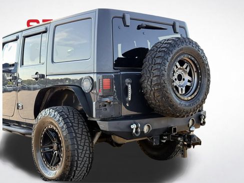 Used 2017 Jeep Wrangler Unlimited Sport w/ Quick Order Package 24S AWD/4WD image 5