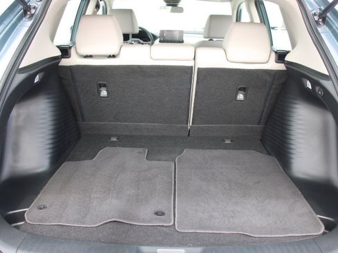 Used 2025 Honda HR-V LX image 13