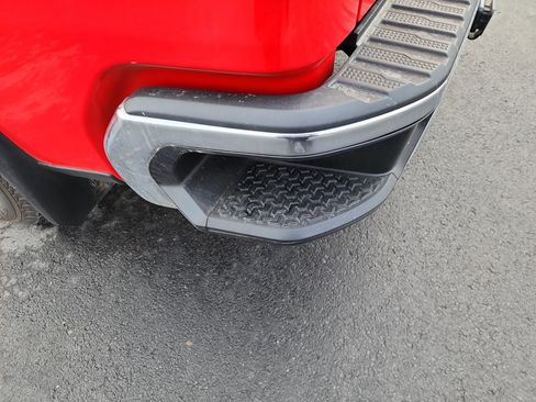 Used 2023 Chevrolet Silverado 1500 LT image 30